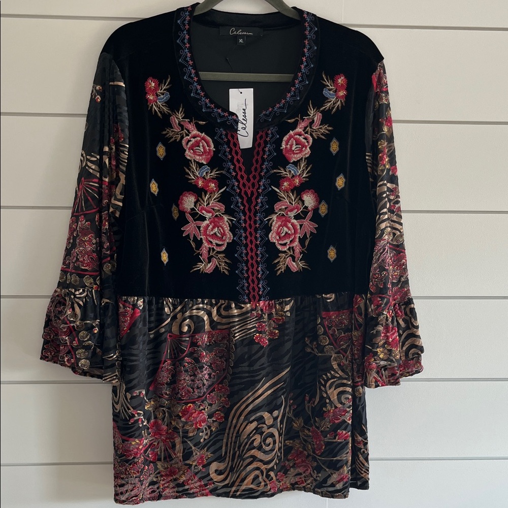 Calessa Multicolor Floral Velvet Embroidered Tunic Top NWT Size XL